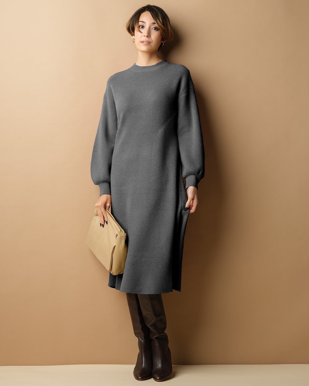 【ドゥクラッセ/DoCLASSE】の片畦編み・パフスリーブワンピース インテリア・キッズ・メンズ・レディースファッション・服の通販 founy(ファニー) 　ファッション　Fashion　レディースファッション　Fashion for Women　ワンピース　Dresses　スリーブ　Sleeve, Long Sleeve / Short Sleeve　フィット　Fit, Slim Fit　フレア　Flare, Flared　畦　Ribbed Knit　グレー|ID: prp329100004934779 ipo3291000000037035388