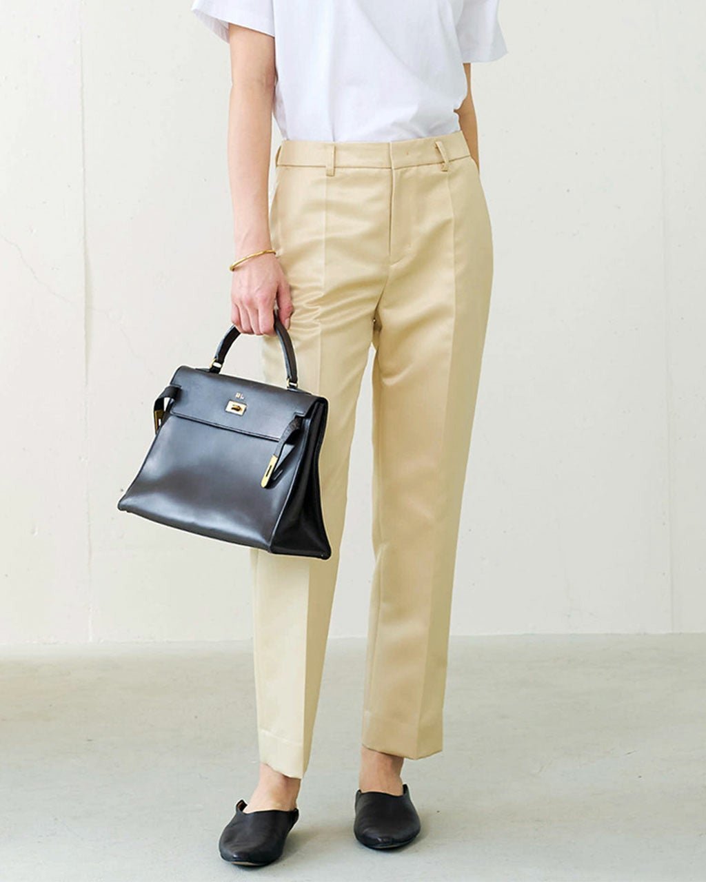 【ドゥクラッセ/DoCLASSE】のジャパンサテン・シガレットパンツ 人気、トレンドファッション・服の通販 founy(ファニー) 　ファッション　Fashion　レディースファッション　Fashion for Women　パンツ　Pants & Trousers　 other-1|ID: prp329100004934795 ipo3291000000037035440