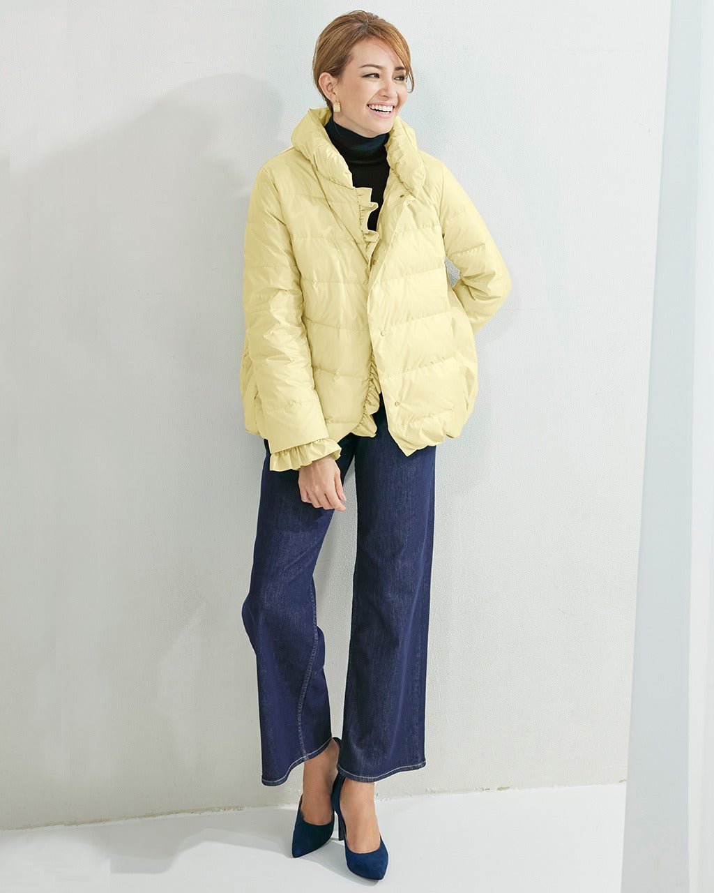 【ドゥクラッセ/DoCLASSE】の艶感タフタ・コンパクトフリルダウン インテリア・キッズ・メンズ・レディースファッション・服の通販 founy(ファニー) 　ファッション　Fashion　レディースファッション　Fashion for Women　アウター　Coat / Outerwear Collection　コート・ロングコート・ピーコート　Long Coats, Peacoats & More　シェイプ　Shape, Slim Fit　スポーティ　Sporty, Casual Athletic　ダウン　Down, Puffer　ドローコード　Drawcord, Drawstring Cord　定番　Standard, Basic Item　軽量　Lightweight, Ultra Light　イエロー|ID: prp329100004934833 ipo3291000000037035564