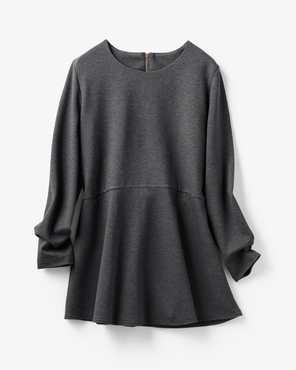 【ドゥクラッセ/DoCLASSE】のスリークポンチ・ペプラムトップス インテリア・キッズ・メンズ・レディースファッション・服の通販 founy(ファニー) 　ファッション　Fashion　レディースファッション　Fashion for Women　トップス・カットソー　Cut & Sew Tops　シャツ・ブラウス・オフィスカジュアル　Elegant Blouses & Button-Ups　ロングTシャツ・Tシャツ　Longline T-Shirts & Tees　カットソー・ベーシックTシャツ　Cut-and-Sewn Tops / Stretch Tees & Basics　なめらか　Smooth, Silky Texture　カットソー　Cut and Sewn Top　ペプラム　Peplum, Flared Hem　グレー|ID: prp329100004934837 ipo3291000000037035575