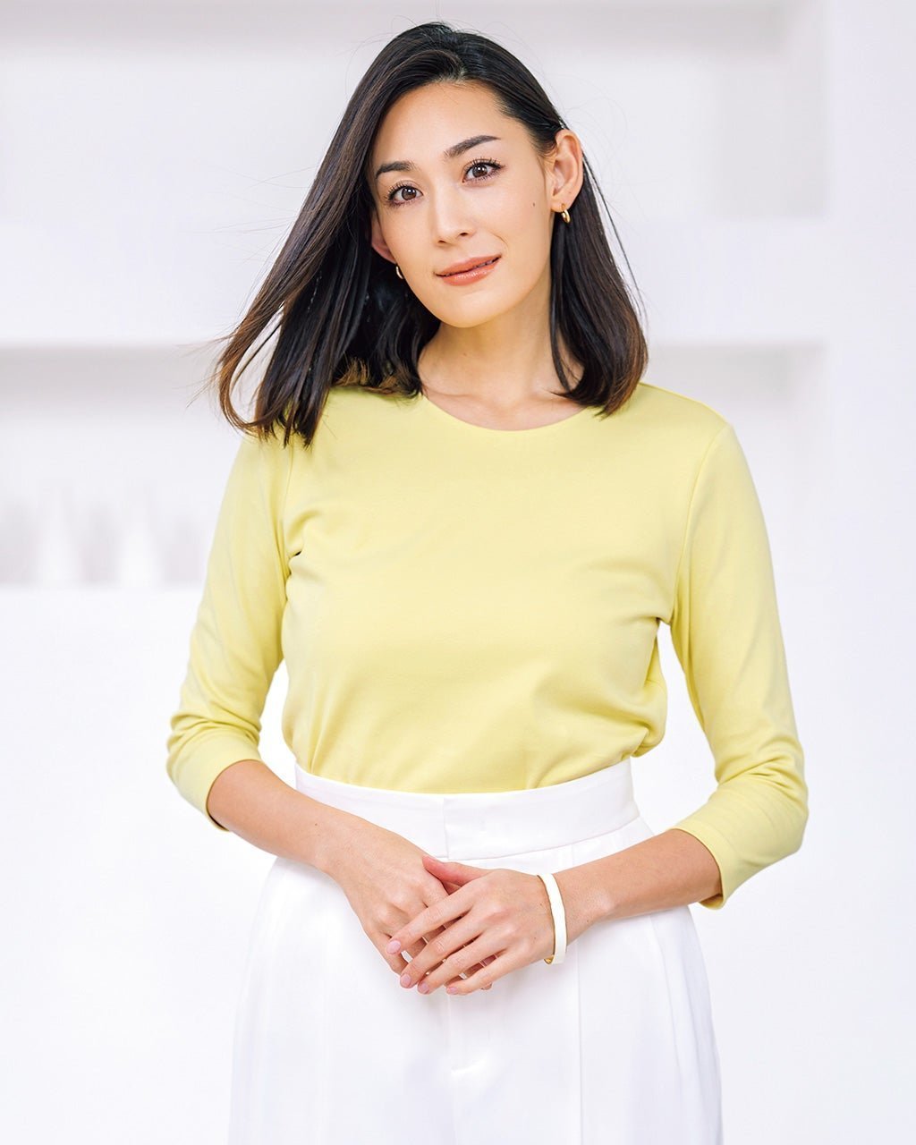 【ドゥクラッセ/DoCLASSE】のクルーネック/7分袖・ドゥクラッセTシャツ インテリア・キッズ・メンズ・レディースファッション・服の通販 founy(ファニー) 　ファッション　Fashion　レディースファッション　Fashion for Women　トップス・カットソー　Cut & Sew Tops　シャツ・ブラウス・オフィスカジュアル　Elegant Blouses & Button-Ups　ロングTシャツ・Tシャツ　Longline T-Shirts & Tees　カットソー・ベーシックTシャツ　Cut-and-Sewn Tops / Stretch Tees & Basics　カットソー　Cut and Sewn Top　ジャケット　Jacket, Outerwear　人気　Popular, Best Seller　リラックス　Relax, Relaxed Fit　エレガント 上品　Elegant　ビジネス 仕事 通勤　Business / Work / Commuting　ペールイエロー|ID: prp329100004934848 ipo3291000000037035609