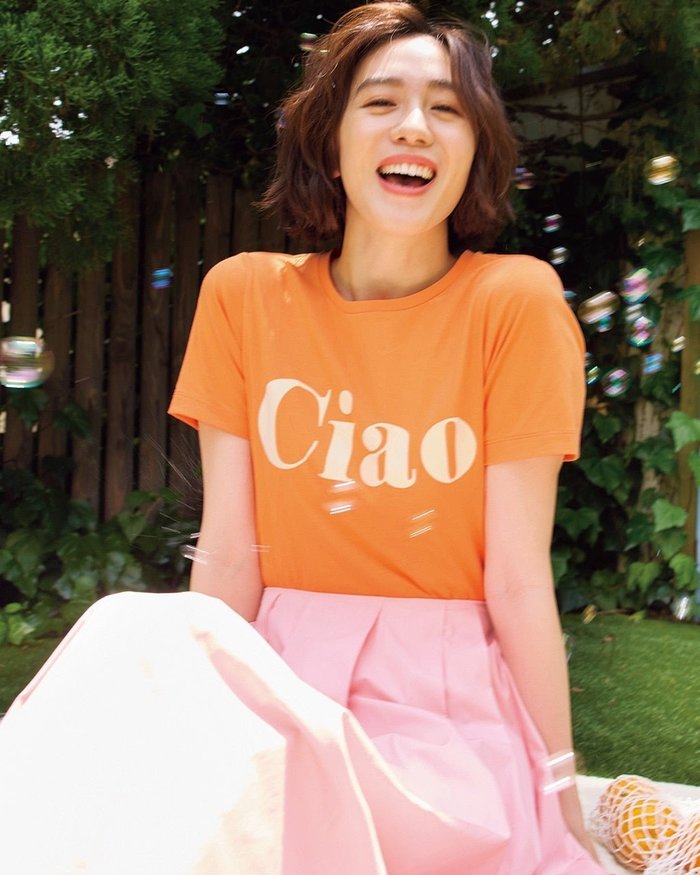 【ドゥクラッセ/DoCLASSE】のクルーネックTシャツ/Ciao インテリア・キッズ・メンズ・レディースファッション・服の通販 founy(ファウニー) https://founy.com/ ファッション Fashion レディースファッション Fashion for Women トップス・カットソー Cut & Sew Tops シャツ・ブラウス・オフィスカジュアル Elegant Blouses & Button-Ups ロングTシャツ・Tシャツ Longline T-Shirts & Tees カットソー・ベーシックTシャツ Cut-and-Sewn Tops / Stretch Tees & Basics イタリア Italy カットソー Cut and Sewn Top バランス Balance, Style Balance 夏 Summer |ID: prp329100004934924 ipo3291000000037258567