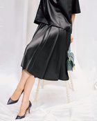 【ドゥクラッセ/DoCLASSE】のシャイニーツイル・プリーツスカート 人気、トレンドファッション・服の通販 founy(ファニー) ファッション Fashion レディースファッション Fashion for Women スカート Skirts プリーツスカート / 上品フェミニンスタイル Pleated Skirts おすすめ Recommended / Our Picks サテン Satin, Glossy Fabric ヨーク Yoke, Yoke Design 夏 Summer 日本製 Made In Japan 春 Spring S/S・春夏 SS, Spring/Summer, Warm Season 秋 Autumn thumbnail ブラック|ID: prp329100004934951 ipo3291000000037036009