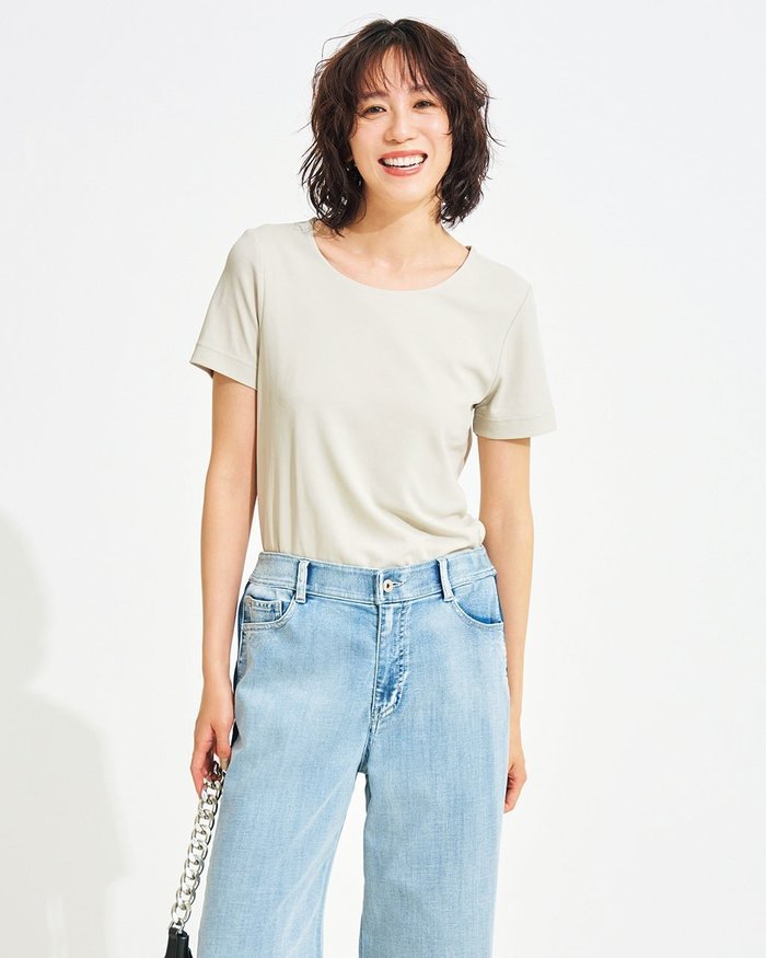 【ドゥクラッセ/DoCLASSE】のハイカウントコットン・半袖ジャケットイン インテリア・キッズ・メンズ・レディースファッション・服の通販 founy(ファニー) https://founy.com/ ファッション Fashion レディースファッション Fashion for Women アウター Coat / Outerwear Collection レディースジャケット・軽アウター Jackets なめらか Smooth, Silky Texture インナー Innerwear カットソー Cut and Sewn Top ジャケット Jacket, Outerwear 半袖 Short Sleeve, Half Sleeve |ID: prp329100004935025 ipo3291000000037036244