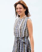 【ドゥクラッセ/DoCLASSE】のコットンボイル・センターフリルブラウス ブルーマルチ|ID: prp329100004935059 ipo3291000000037103473