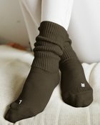 【ヌックル/Nukle】のNukle・ぽかぽか裏パイルソックス カーキ|ID: prp329100004935076 ipo3291000000037094440