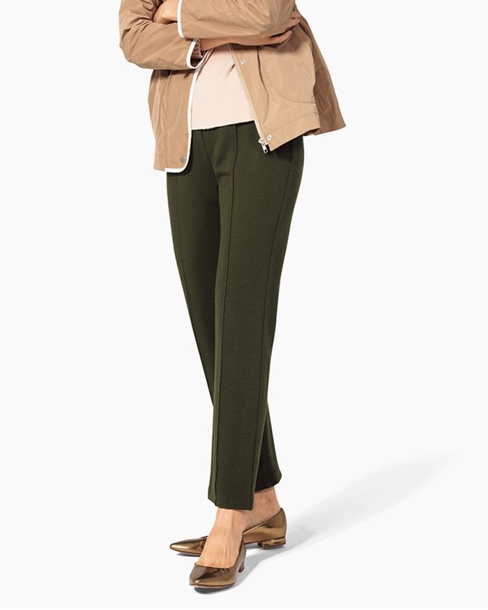 【ドゥクラッセ/DoCLASSE】のウールポンチ・ピンタックパンツ インテリア・キッズ・メンズ・レディースファッション・服の通販 founy(ファニー) https://founy.com/ ファッション Fashion レディースファッション Fashion for Women パンツ Pants & Trousers カッティング Cutting Detail クロップド Cropped, Short Length スリム Slim, Slim Fit センター Center, Center Line |ID: prp329100004935126 ipo3291000000037141591