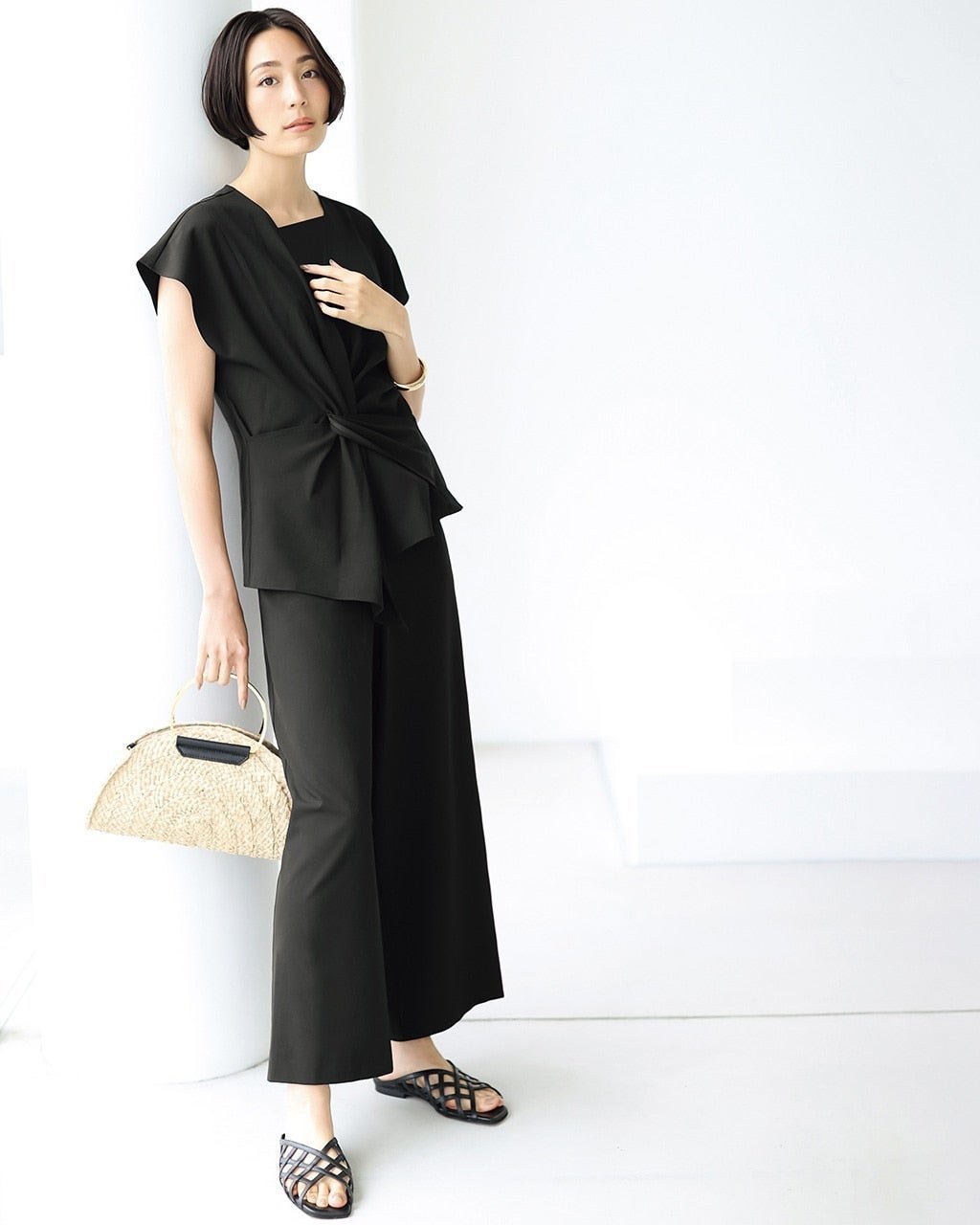 【ドゥクラッセ/DoCLASSE】のジョーゼット・ツイストフロントセットアップ 人気、トレンドファッション・服の通販 founy(ファニー) 　ファッション　Fashion　レディースファッション　Fashion for Women　ワンピース　Dresses　インナー　Innerwear　キャミソール　Camisole, Spaghetti Strap Top　ジョーゼット　Georgette, Semi-Sheer Fabric　セットアップ　Set-Up, Coordinated Outfit　フロント　Front, Front Design　モダン　Modern, Contemporary　ワイド　Wide, Wide Fit　 other-1|ID: prp329100004935141 ipo3291000000037036595