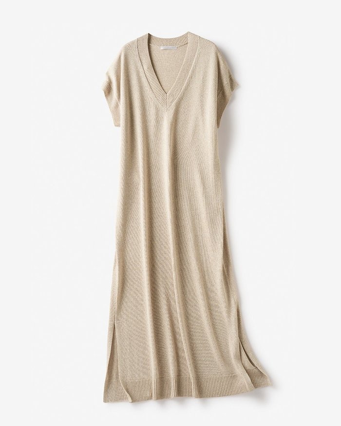 【ドゥクラッセ/DoCLASSE】のイタリア糸・ロングベストワンピース インテリア・キッズ・メンズ・レディースファッション・服の通販 founy(ファニー) https://founy.com/ ファッション Fashion レディースファッション Fashion for Women アウター Coat / Outerwear Collection イタリア Italy インナー Innerwear スタイリッシュ Stylish, Fashionable スリット Slit, Slit Detail ベスト Vest, Waistcoat ロング Long, Long-Length 春 Spring |ID: prp329100004935147 ipo3291000000037036610