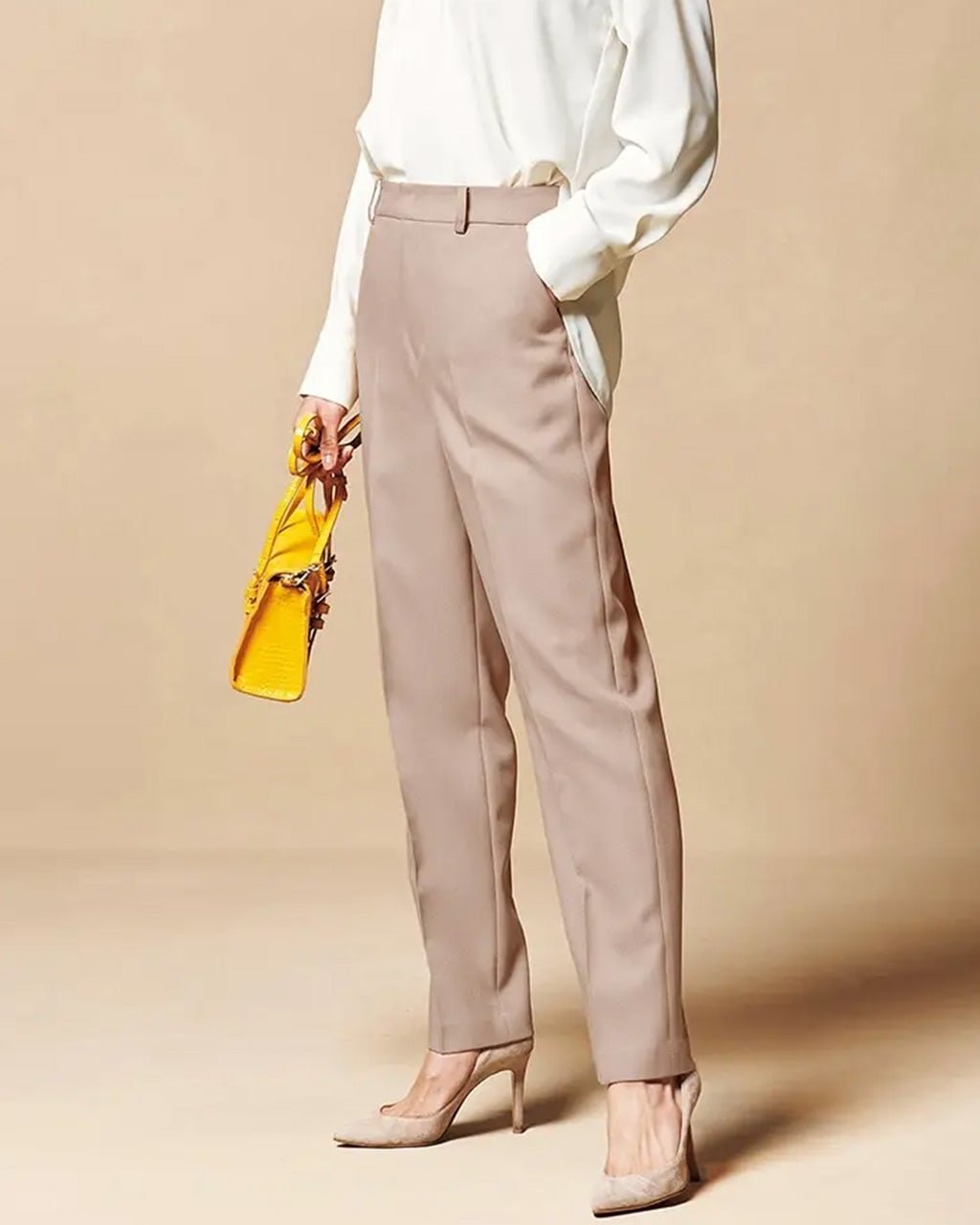 【ドゥクラッセ/DoCLASSE】の二重織リュクス・テーパードパンツ 人気、トレンドファッション・服の通販 founy(ファニー) 　ファッション　Fashion　レディースファッション　Fashion for Women　パンツ　Pants & Trousers　ストレッチ　Stretch, Stretchy Fabric　テーパード　Tapered, Tapered Pants　フロント　Front, Front Design　エレガント 上品　Elegant　 other-1|ID: prp329100004935233 ipo3291000000037036857