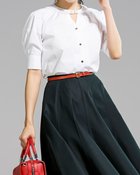 【ドゥクラッセ/DoCLASSE】のギャザーキーネック・パフスリーブブラウス ホワイト|ID: prp329100004935264 ipo3291000000037236224