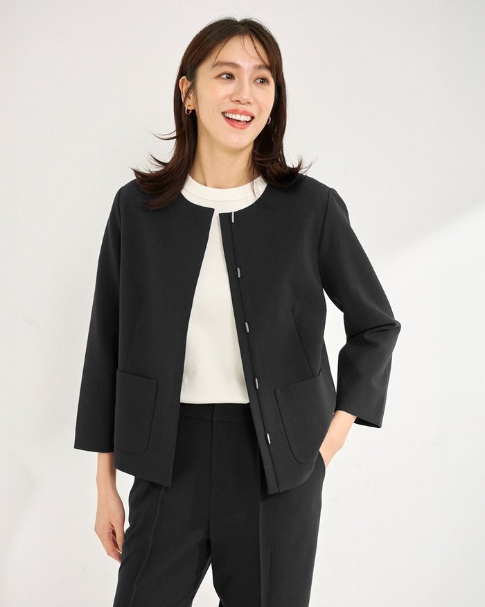 【ドゥクラッセ/DoCLASSE】のプレミアム二重織・ノーカラージャケット インテリア・キッズ・メンズ・レディースファッション・服の通販 founy(ファニー) https://founy.com/ ファッション Fashion レディースファッション Fashion for Women アウター Coat / Outerwear Collection レディースジャケット・軽アウター Jackets ノーカラージャケット / シンプル上品コーデ Collarless Jackets おすすめ Recommended / Our Picks シンプル Simple, Minimal ジャケット Jacket, Outerwear ストレッチ Stretch, Stretchy Fabric テーラード Tailored, Tailored Fit プレミアム Premium, High-End ベスト Vest, Waistcoat ボックス Boxy, Box Shape ワイド Wide, Wide Fit エレガント 上品 Elegant ビジネス 仕事 通勤 Business / Work / Commuting |ID: prp329100004935276 ipo3291000000037103581
