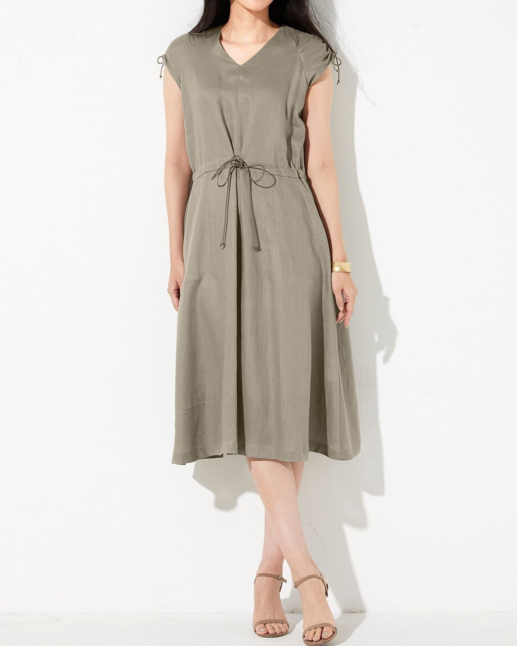 【ドゥクラッセ/DoCLASSE】の甘織りリネン・マルチワンピース インテリア・キッズ・メンズ・レディースファッション・服の通販 founy(ファニー) 　ファッション　Fashion　レディースファッション　Fashion for Women　ワンピース　Dresses　ドローコード　Drawcord, Drawstring Cord　リネン　Linen, Linen Fabric　トープ|ID: prp329100004935281 ipo3291000000037037008