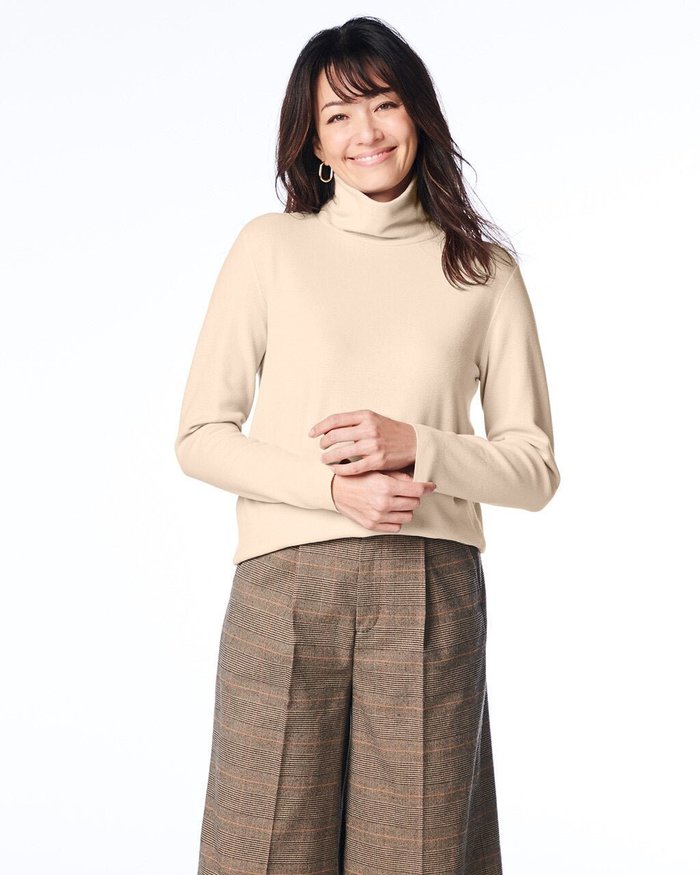 【ドゥクラッセ/DoCLASSE】のホットリブート・タートルトップス インテリア・キッズ・メンズ・レディースファッション・服の通販 founy(ファウニー) https://founy.com/ ファッション Fashion レディースファッション Fashion for Women トップス・カットソー Cut & Sew Tops シャツ・ブラウス・オフィスカジュアル Elegant Blouses & Button-Ups ロングTシャツ・Tシャツ Longline T-Shirts & Tees カットソー・ベーシックTシャツ Cut-and-Sewn Tops / Stretch Tees & Basics なめらか Smooth, Silky Texture カットソー Cut and Sewn Top ケミカル Chemical, Chemical Wash ベロア Velour, Soft Velvet ベーシック Basic, Essential 冬 Winter / This Winter |ID: prp329100004935311 ipo3291000000037235987