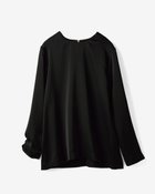 【ドゥクラッセ/DoCLASSE】のシルキーグロー・クルーネックブラウス 人気、トレンドファッション・服の通販 founy(ファニー) ファッション Fashion レディースファッション Fashion for Women トップス・カットソー Cut & Sew Tops シャツ・ブラウス・オフィスカジュアル Elegant Blouses & Button-Ups なめらか Smooth, Silky Texture ドレープ Drape, Draping Fabric thumbnail ブラック|ID: prp329100004935341 ipo3291000000037037179