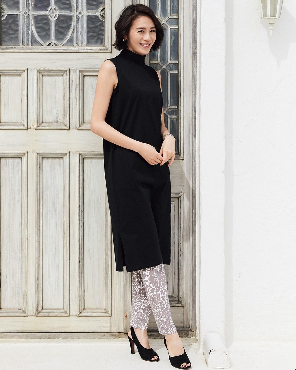 【ドゥクラッセ/DoCLASSE】のシルコットンUV・ハイネックワンピース インテリア・キッズ・メンズ・レディースファッション・服の通販 founy(ファニー) 　ファッション　Fashion　レディースファッション　Fashion for Women　ワンピース　Dresses　ストレート　Straight, Straight Cut　ストール　Stole, Wrap　チュニック　Tunic, Long Top　ハイネック　High Neck, Mock Neck　モダン　Modern, Contemporary　ロング　Long, Long-Length　ワイド　Wide, Wide Fit　ブラック|ID: prp329100004935385 ipo3291000000037037308