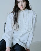 【ドゥクラッセ/DoCLASSE】の高密度タイプライター・フリルシャツ ホワイト|ID:prp329100004935433