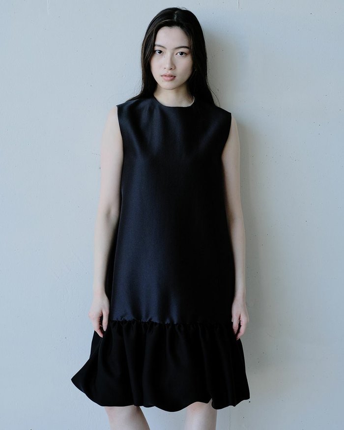 【ドゥクラッセ/DoCLASSE】のオクタダブルクロス・ギャザーバルーンドレス インテリア・キッズ・メンズ・レディースファッション・服の通販 founy(ファニー) https://founy.com/ ファッション Fashion レディースファッション Fashion for Women ワンピース Dresses フォーマル・パーティードレス・結婚式用ドレス Elegant & Casual Dresses 新作・新入荷 New Arrivals / New In シルク Silk, 100% Silk ドレス Dress, One-Piece バルーン Balloon, Balloon Silhouette フォルム Silhouette, Form モダン Modern, Contemporary |ID: prp329100004935437 ipo3291000000037142222