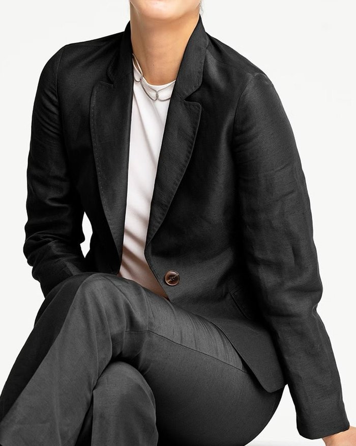 【ドゥクラッセ/DoCLASSE】のグロッシーリネン・プライマルジャケット インテリア・キッズ・メンズ・レディースファッション・服の通販 founy(ファニー) https://founy.com/ ファッション Fashion レディースファッション Fashion for Women アウター Coat / Outerwear Collection レディースジャケット・軽アウター Jackets イタリア Italy シンプル Simple, Minimal ジャケット Jacket, Outerwear セットアップ Set-Up, Coordinated Outfit とろみ Fluid, Flowy Fabric テクスチャー Texture, Textured Fabric ハンド Hand, Handmade リネン Linen, Linen Fabric エレガント 上品 Elegant |ID: prp329100004935462 ipo3291000000037103674