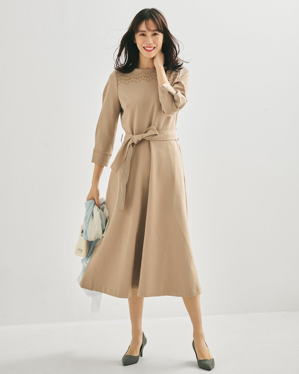 【ドゥクラッセ/DoCLASSE】の□ストレッチポンチ・レース付きロングワンピ 人気、トレンドファッション・服の通販 founy(ファニー) 　ファッション　Fashion　レディースファッション　Fashion for Women　ワンピース　Dresses　ストレッチ　Stretch, Stretchy Fabric　レース　Lace, Lace Fabric　 other-1|ID: prp329100004935486 ipo3291000000037037639