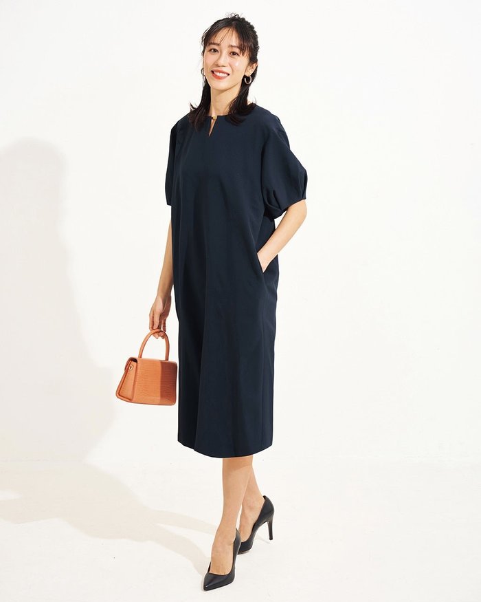 【ドゥクラッセ/DoCLASSE】のライトWクロス・コクーンワンピース インテリア・キッズ・メンズ・レディースファッション・服の通販 founy(ファウニー) https://founy.com/ ファッション Fashion レディースファッション Fashion for Women ワンピース Dresses スリーブ Sleeve, Long Sleeve / Short Sleeve モダン Modern, Contemporary |ID: prp329100004935487 ipo3291000000037236745