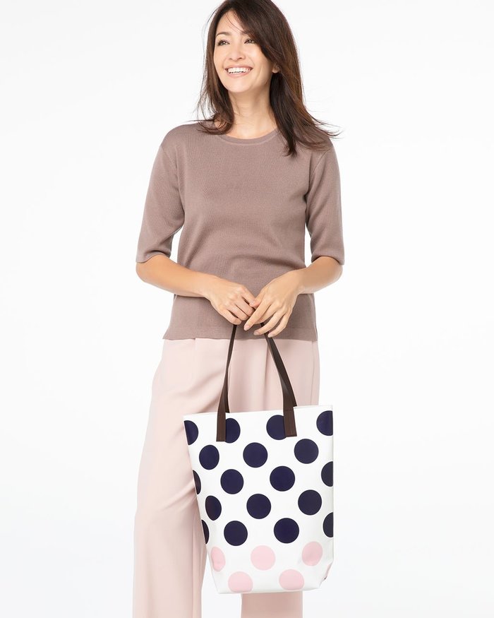 【ドゥクラッセ/DoCLASSE】のターポリン・トートバッグ/L インテリア・キッズ・メンズ・レディースファッション・服の通販 founy(ファニー) https://founy.com/ ファッション Fashion レディースファッション Fashion for Women バッグ Bags レイングッズ・傘・晴雨兼用傘 Umbrellas & Rain Gear 日傘 Parasol, UV Umbrella |ID: prp329100004935499 ipo3291000000037094522