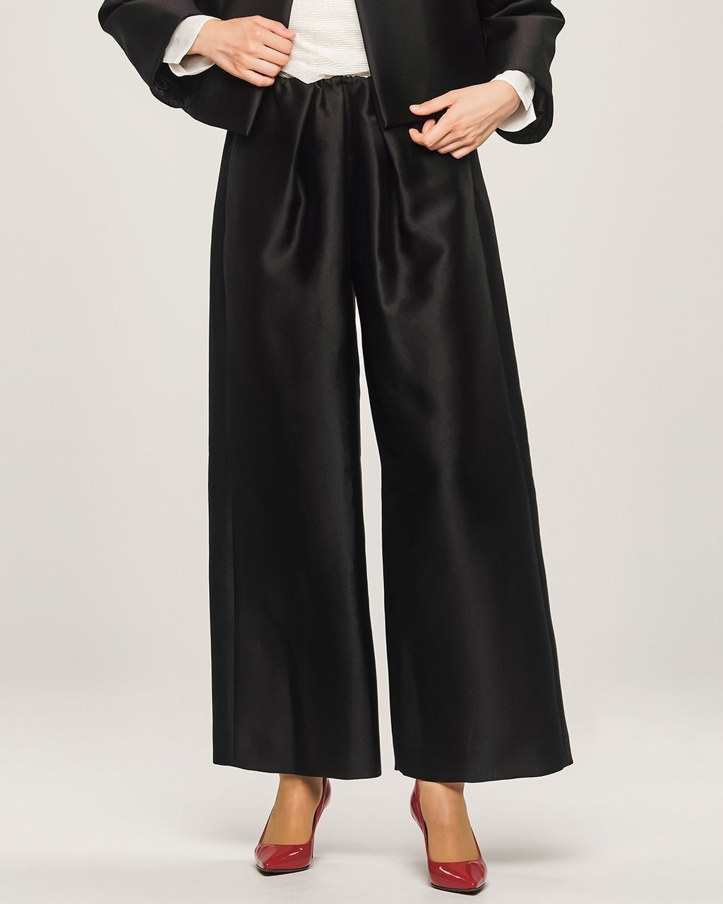 【ドゥクラッセ/DoCLASSE】のオクタダブルクロス・タックワイドパンツ 人気、トレンドファッション・服の通販 founy(ファニー) 　ファッション　Fashion　レディースファッション　Fashion for Women　パンツ　Pants & Trousers　 other-1|ID: prp329100004935508 ipo3291000000037037745