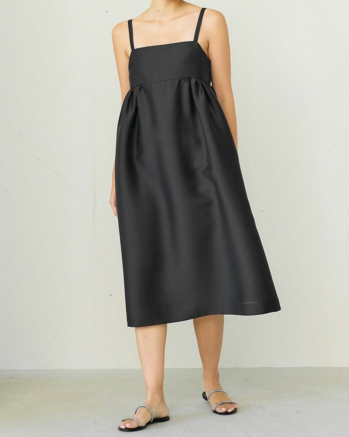 【ドゥクラッセ/DoCLASSE】のオクタダブルクロス・コクーンキャミワンピース インテリア・キッズ・メンズ・レディースファッション・服の通販 founy(ファニー) https://founy.com/ ファッション Fashion レディースファッション Fashion for Women ワンピース Dresses キャミソールワンピース Camisole Dresses インナー Innerwear エレガント 上品 Elegant キャミワンピース Cami Dress, Slip Dress ジャケット Jacket, Outerwear フォルム Silhouette, Form |ID: prp329100004935518 ipo3291000000037099016