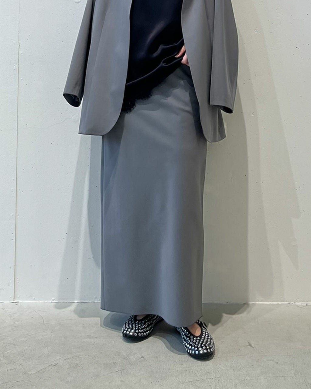 【ドゥクラッセ/DoCLASSE】のドライタッチツイル・バイアスロングスカート 人気、トレンドファッション・服の通販 founy(ファニー) 　ファッション　Fashion　レディースファッション　Fashion for Women　スカート　Skirts　ロングスカート　Long Skirts / Maxi & Midi Skirts　新作・新入荷　New Arrivals / New In　おすすめ　Recommended / Our Picks　ジャケット　Jacket, Outerwear　スリット　Slit, Slit Detail　セットアップ　Set-Up, Coordinated Outfit　タイトスカート　Pencil Skirt, Tight Skirt　ツイル　Twist, Twisted Detail　バイアス　Bias, Diagonal Cut　 other-1|ID: prp329100004935530 ipo3291000000037037806