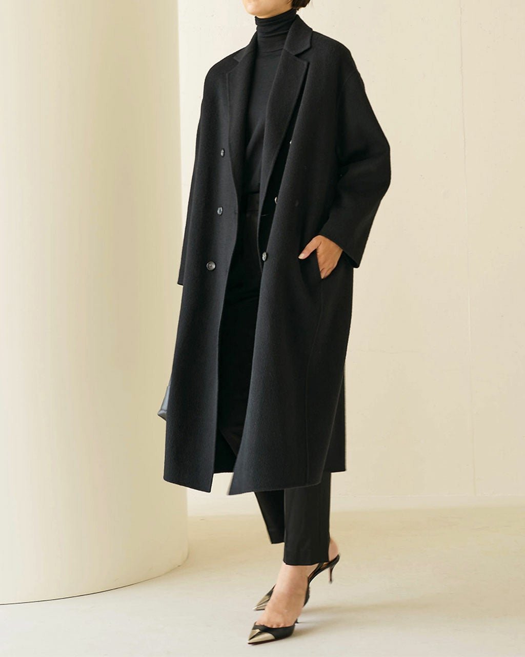 【ドゥクラッセ/DoCLASSE】の尾州ダブルフェイス・チェスターコート 人気、トレンドファッション・服の通販 founy(ファニー) 　ファッション　Fashion　レディースファッション　Fashion for Women　アウター　Coat / Outerwear Collection　コート・ロングコート・ピーコート　Long Coats, Peacoats & More　チェスターコート・ロング丈アウター　Chester Coats / Chesterfield Long Coats　ジャケット　Jacket, Outerwear　スマート　Smart, Elegant　ダブル　Double, Double-Breasted　チェスター　Chester, Chester Coat　チェスターコート　Chester Coat, Long Coat　なめらか　Smooth, Silky Texture　ハンド　Hand, Handmade　フェイス　Face, Facial Design　フォルム　Silhouette, Form　ロング　Long, Long-Length　冬　Winter / This Winter　 other-1|ID: prp329100004935540 ipo3291000000037037831