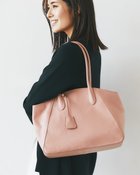 【ドゥクラッセ/DoCLASSE】の本革・エアートートバッグM ライトピンク|ID: prp329100004935740 ipo3291000000037245122