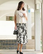 【ドゥクラッセ/DoCLASSE】のUVスラブ・ナロースカート フラワー|ID: prp329100004935746 ipo3291000000037039493