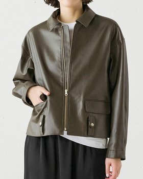 【ドゥクラッセ/DoCLASSE】のレザーライク・ジャケット 人気、トレンドファッション・服の通販 founy(ファニー) ファッション Fashion レディースファッション Fashion for Women アウター Coat / Outerwear Collection レディースジャケット・軽アウター Jackets なめらか Smooth, Silky Texture シンプル Simple, Minimal ジャケット Jacket, Outerwear ストレート Straight, Straight Cut スリーブ Sleeve, Long Sleeve / Short Sleeve フェミニン Feminine, Girly フォルム Silhouette, Form フロント Front, Front Design ベスト Vest, Waistcoat ラグジュアリー Luxury, Elegant リアル Real, Realistic |ID:prp329100004935823