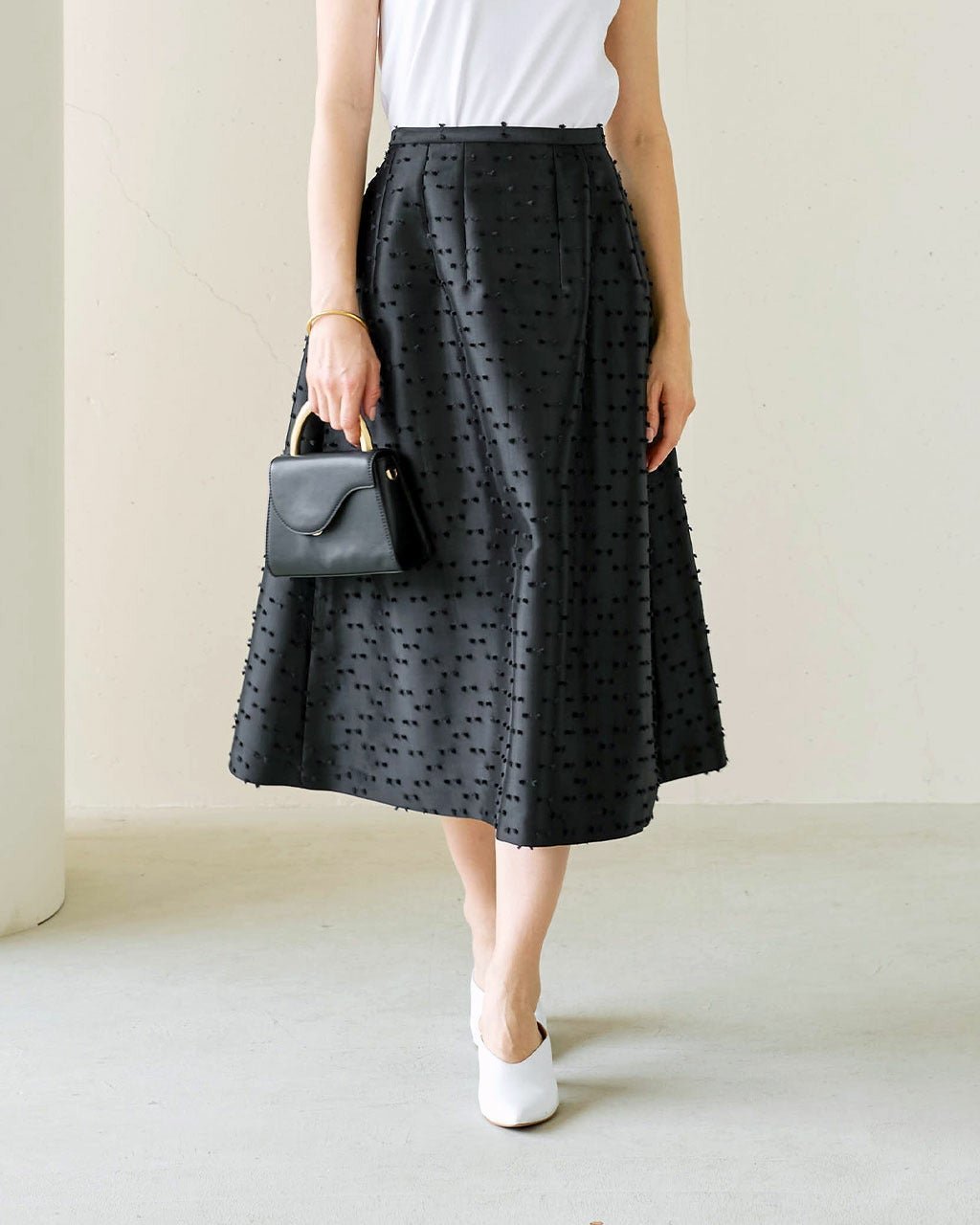 【ドゥクラッセ/DoCLASSE】のリボンジャカード・フレアスカート インテリア・キッズ・メンズ・レディースファッション・服の通販 founy(ファニー) 　ファッション　Fashion　レディースファッション　Fashion for Women　スカート　Skirts　Aライン・フレアスカート　A-Line & Flared Skirts　ジャカード／ジャガード　Jacquard, Woven Pattern　セットアップ　Set-Up, Coordinated Outfit　ドレス　Dress, One-Piece　ビスチェ　Bustier, Corset Top　フレア　Flare, Flared　リボン　Ribbon, Bow　春　Spring　ブラック|ID: prp329100004938379 ipo3291000000037057490