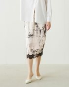 【ドゥクラッセ/DoCLASSE】のビスコースプリント・裾レーススカート 人気、トレンドファッション・服の通販 founy(ファニー) ファッション Fashion レディースファッション Fashion for Women スカート Skirts イタリア Italy インナー Innerwear サテン Satin, Glossy Fabric シルク Silk, 100% Silk スリット Slit, Slit Detail プリント Print, Printed Pattern ラグジュアリー Luxury, Elegant リラックス Relax, Relaxed Fit レース Lace, Lace Fabric thumbnail ホワイト|ID: prp329100004942760 ipo3291000000037099080