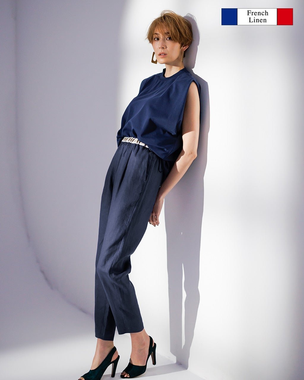 【ドゥクラッセ/DoCLASSE】の14番リネン・グログランテーパードパンツ インテリア・キッズ・メンズ・レディースファッション・服の通販 founy(ファニー) 　ファッション　Fashion　レディースファッション　Fashion for Women　パンツ　Pants & Trousers　フランス　France, French　フレンチ　French, French Style　リネン　Linen, Linen Fabric　夏　Summer　ミッドナイトブルー|ID: prp329100004943111 ipo3291000000037103140