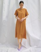 【ドゥクラッセ/DoCLASSE】の高密度コットン・テントラインワンピ/ミディ ライトキャメル|ID: prp329100004956652 ipo3291000000037192407