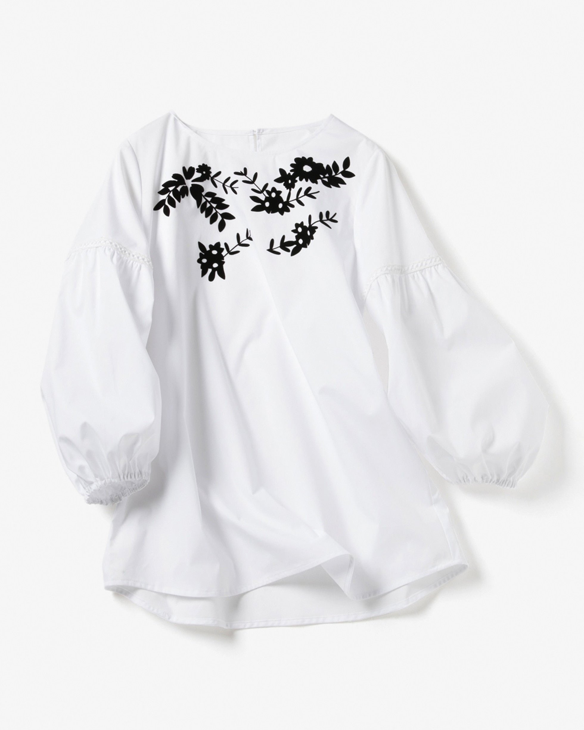 【ドゥクラッセ/DoCLASSE】のコットン混・フロッキーブラウス インテリア・キッズ・メンズ・レディースファッション・服の通販 founy(ファニー) 　ファッション　Fashion　レディースファッション　Fashion for Women　トップス・カットソー　Cut & Sew Tops　シャツ・ブラウス・オフィスカジュアル　Elegant Blouses & Button-Ups　ミックス　Mix, Mixed Style　レース　Lace, Lace Fabric　ホワイト|ID: prp329100004963460 ipo3291000000037236441