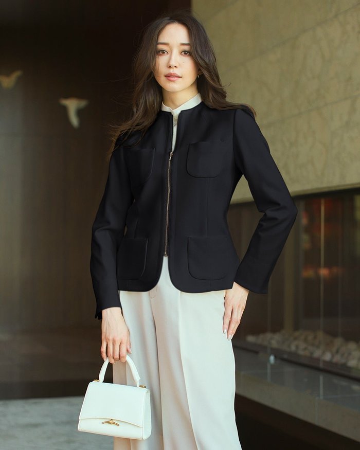 【ドゥクラッセ/DoCLASSE】のストレッチギャバジン・ジップノーカラージャケット インテリア・キッズ・メンズ・レディースファッション・服の通販 founy(ファウニー) https://founy.com/ ファッション Fashion レディースファッション Fashion for Women アウター Coat / Outerwear Collection レディースジャケット・軽アウター Jackets ノーカラージャケット / シンプル上品コーデ Collarless Jackets ジップ Zip, Zipper ジャケット Jacket, Outerwear ストレッチ Stretch, Stretchy Fabric |ID: prp329100004967280 ipo3291000000037258795