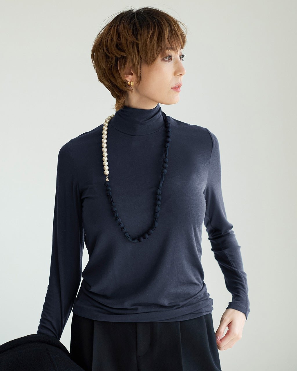 【ドゥクラッセ/DoCLASSE】のカシミヤ混・シアーハイネック インテリア・キッズ・メンズ・レディースファッション・服の通販 founy(ファウニー) 　ファッション　Fashion　レディースファッション　Fashion for Women　トップス・カットソー　Cut & Sew Tops　ニット　Knit Tops & Sweaters　カットソー　Cut and Sewn Top　セーター　Sweater, Knitwear　ハイネック　High Neck, Mock Neck　ベスト　Vest, Waistcoat　ミックス　Mix, Mixed Style　ミッドナイトブルー|ID: prp329100004982958 ipo3291000000037329248