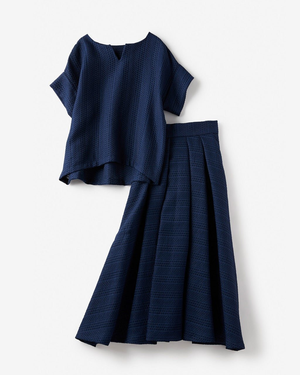 【ドゥクラッセ/DoCLASSE】のレーシージャカード・フレアセットアップ インテリア・キッズ・メンズ・レディースファッション・服の通販 founy(ファウニー) 　ファッション　Fashion　レディースファッション　Fashion for Women　ワンピース　Dresses　オーガンジー　Organza Fabric　セットアップ　Set-Up, Coordinated Outfit　フレア　Flare, Flared　夏　Summer　春　Spring　S/S・春夏　SS, Spring/Summer, Warm Season　ネイビー|ID: prp329100004982959 ipo3291000000037329258