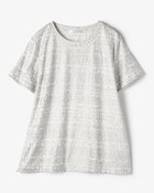 【ドゥクラッセ/DoCLASSE】の綿スラブ・総柄Tシャツ 大人の最旬トレンドファッション＆コーディネート founy(ファウニー) ファッション Fashion レディースファッション Fashion for Women トップス・カットソー Cut & Sew Tops シャツ・ブラウス・オフィスカジュアル Elegant Blouses & Button-Ups ロングTシャツ・Tシャツ Longline T-Shirts & Tees カットソー・ベーシックTシャツ Cut-and-Sewn Tops / Stretch Tees & Basics 新作・新入荷 New Arrivals / New In カットソー Cut and Sewn Top シンプル Simple, Minimal フォルム Silhouette, Form プリント Print, Printed Pattern 夏 Summer 定番 Standard, Basic Item thumbnail シルバーパターン|ID: prp329100004985558 ipo3291000000037345466