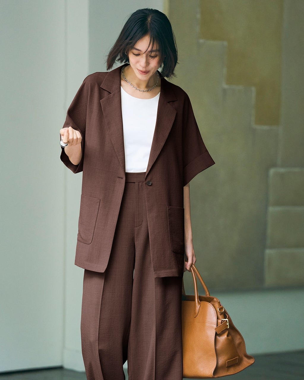 【ドゥクラッセ/DoCLASSE】のブリーズクロス・半袖ジャケット インテリア・キッズ・メンズ・レディースファッション・服の通販 founy(ファウニー) 　ファッション　Fashion　レディースファッション　Fashion for Women　アウター　Coat / Outerwear Collection　レディースジャケット・軽アウター　Jackets　新作・新入荷　New Arrivals / New In　ジャケット　Jacket, Outerwear　ビジネス 仕事 通勤　Business / Work / Commuting　半袖　Short Sleeve, Half Sleeve　夏　Summer　ダークブラウン|ID: prp329100004993245 ipo3291000000037396662