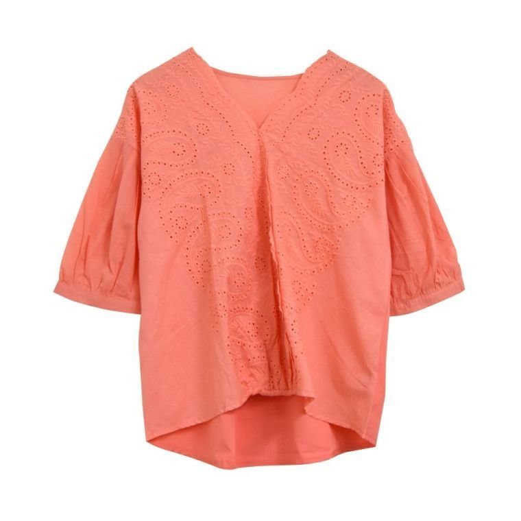【アクアガレージ/aquagarage】のパンチングレースブラウス インテリア・キッズ・メンズ・レディースファッション・服の通販 founy(ファニー) 　ファッション　Fashion　レディースファッション　Fashion for Women　トップス・カットソー　Cut & Sew Tops　シャツ・ブラウス・オフィスカジュアル　Elegant Blouses & Button-Ups　送料無料　Free Shipping　カシュクール　Wrap Design　ギャザー　Gathered, Ruffled　スカラップ　Scallop, Scalloped Edge　バランス　Balance, Style Balance　プチプライス・低価格　Affordable / Budget Price　夏　Summer　春　Spring　S/S・春夏　SS, Spring/Summer, Warm Season　コーラル|ID: prp329100003785080 ipo3291000000024907292