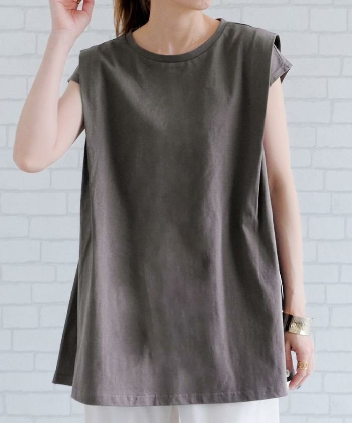 【アクアガレージ/aquagarage】の【999円祭り】ショルダータックAラインチュニックトップス インテリア・キッズ・メンズ・レディースファッション・服の通販 founy(ファニー) https://founy.com/ ファッション Fashion レディースファッション Fashion for Women トップス・カットソー Cut & Sew Tops シャツ・ブラウス・オフィスカジュアル Elegant Blouses & Button-Ups ロングTシャツ・Tシャツ Longline T-Shirts & Tees カットソー・ベーシックTシャツ Cut-and-Sewn Tops / Stretch Tees & Basics カットソー Cut and Sewn Top ショルダー Shoulder, Shoulder Strap プチプライス・低価格 Affordable / Budget Price 夏 Summer 春 Spring 秋 Autumn |ID: prp329100003785519 ipo3291000000035518283