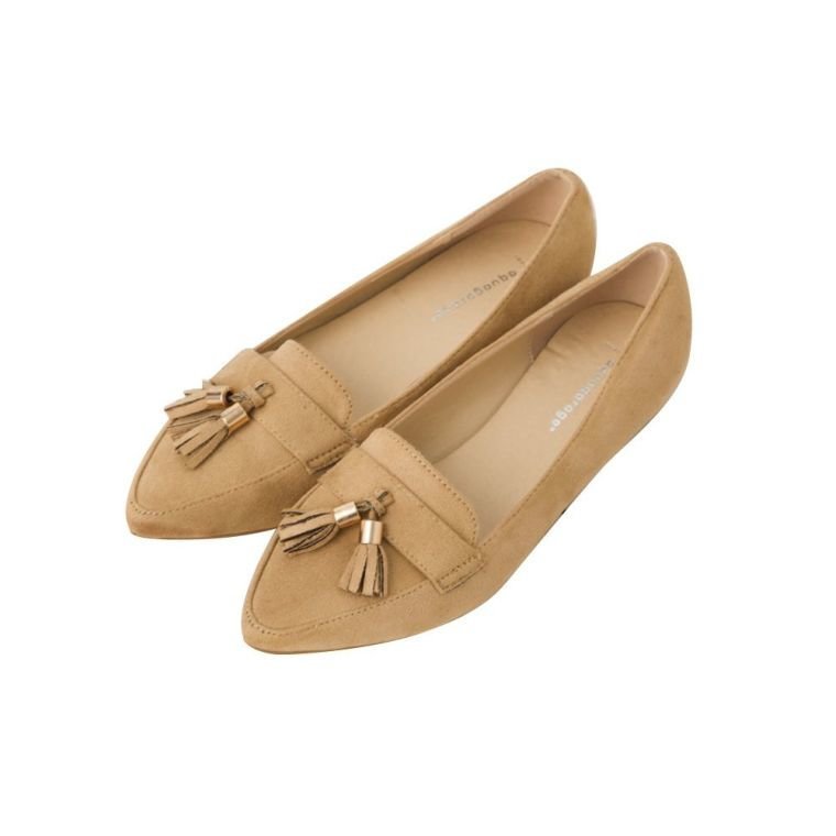 【アクアガレージ/aquagarage】の1.5cmインヒールローファー タッセル パンプス インテリア・キッズ・メンズ・レディースファッション・服の通販 founy(ファニー) ファッション Fashion レディースファッション Fashion for Women 送料無料 Free Shipping エナメル Patent Leather クラシカル Classical, Vintage-Inspired クロコ Crocodile, Croc Embossed シューズ Shoes, Footwear タッセル Tassel, Fringe フラット Flat, Flat Shoes プチプライス・低価格 Affordable / Budget Price Aタイプ:スエード:ベージュ|ID: prp329100003785741 ipo3291000000033051110