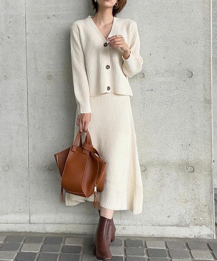 【アクアガレージ/aquagarage】のあぜ編みニット セットアップ インテリア・キッズ・メンズ・レディースファッション・服の通販 founy(ファニー) https://founy.com/ ファッション Fashion レディースファッション Fashion for Women トップス・カットソー Cut & Sew Tops ニット Knit Tops & Sweaters カーディガン・羽織り Layered Style Cardigans セットアップ Matching Sets レディーストップス・ブラウス Tops & Blouses / Assorted Women's Tops 送料無料 Free Shipping エレガント 上品 Elegant カーディガン Cardigan, Knitwear セットアップ Set-Up, Coordinated Outfit プチプライス・低価格 Affordable / Budget Price ミドル Middle Length, Mid Height |ID: prp329100003785946 ipo3291000000035838083