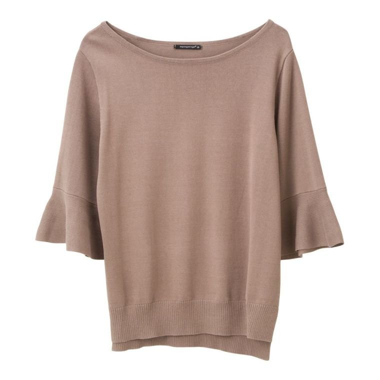 【アクアガレージ/aquagarage】のフレアスリーブサマーニット インテリア・キッズ・メンズ・レディースファッション・服の通販 founy(ファニー) ファッション Fashion レディースファッション Fashion for Women トップス・カットソー Cut & Sew Tops ニット Knit Tops & Sweaters 送料無料 Free Shipping エレガント 上品 Elegant サマー Summer, Summer Style スリット Slit, Slit Detail スリーブ Sleeve, Long Sleeve / Short Sleeve セーター Sweater, Knitwear フレア Flare, Flared プチプライス・低価格 Affordable / Budget Price ベージュ|ID: prp329100003785961 ipo3291000000024910684