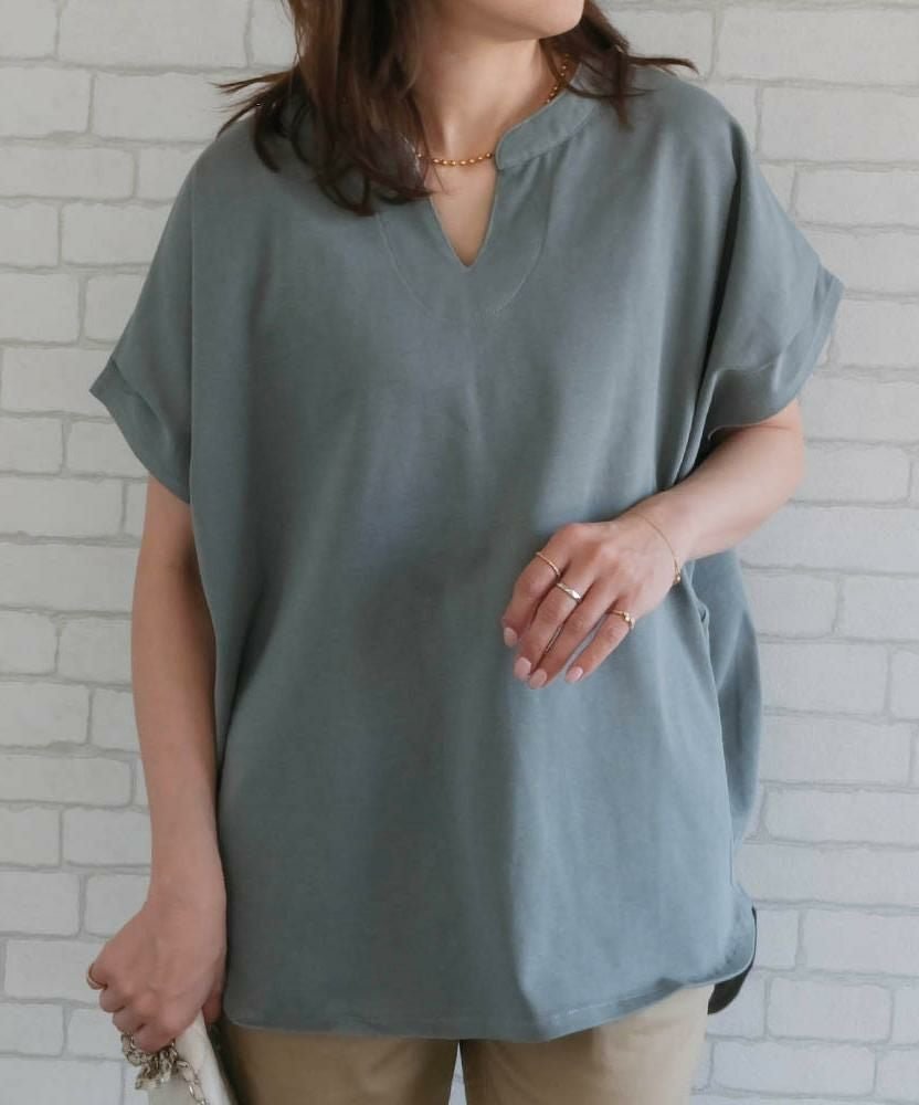 【アクアガレージ/aquagarage】のキーネックカットソー 人気、トレンドファッション・服の通販 founy(ファニー) 　ファッション　Fashion　レディースファッション　Fashion for Women　トップス・カットソー　Cut & Sew Tops　シャツ・ブラウス・オフィスカジュアル　Elegant Blouses & Button-Ups　ロングTシャツ・Tシャツ　Longline T-Shirts & Tees　カットソー・ベーシックTシャツ　Cut-and-Sewn Tops / Stretch Tees & Basics　送料無料　Free Shipping　カットソー　Cut and Sewn Top　プチプライス・低価格　Affordable / Budget Price　 other-1|ID: prp329100003786353 ipo3291000000036047329