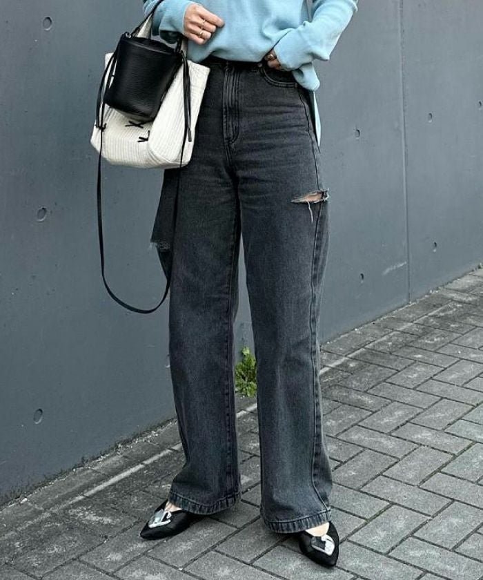 【アクアガレージ/aquagarage】のダメージストレートデニムパンツ インテリア・キッズ・メンズ・レディースファッション・服の通販 founy(ファニー) https://founy.com/ ファッション Fashion レディースファッション Fashion for Women パンツ Pants & Trousers デニムパンツ・ジーンズ・美脚デニム Denim Jeans & Pants シンプル Simple, Minimal デニム Denim, Jeans Material トレンド Trend, Trending Now プチプライス・低価格 Affordable / Budget Price 冬 Winter / This Winter 夏 Summer 春 Spring 秋 Autumn |ID: prp329100003839874 ipo3291000000036276558